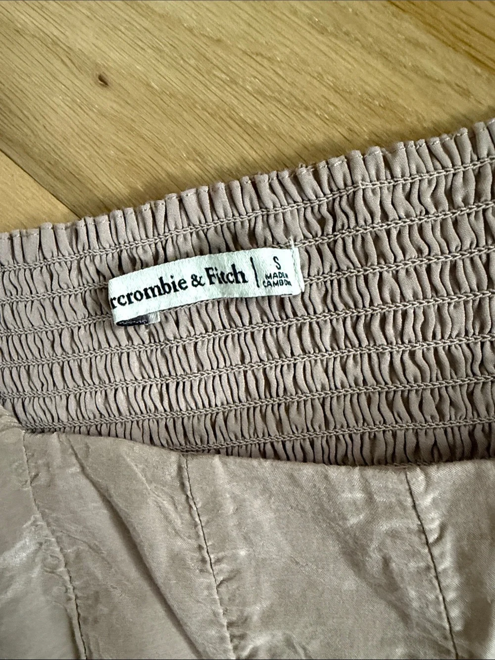 Abercrombie & Fitch Taupe Puff Sleeve Blouse